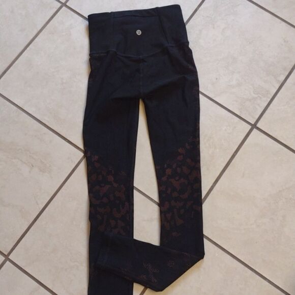 Lululemon Mapped Out High Rise Tight Black Brick Orange patterned leggings 2 - Picture 3 of 13